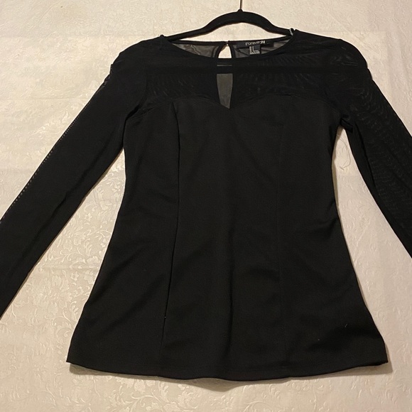 Forever 21- Black blouse with see through sleeves - Picture 1 of 6
